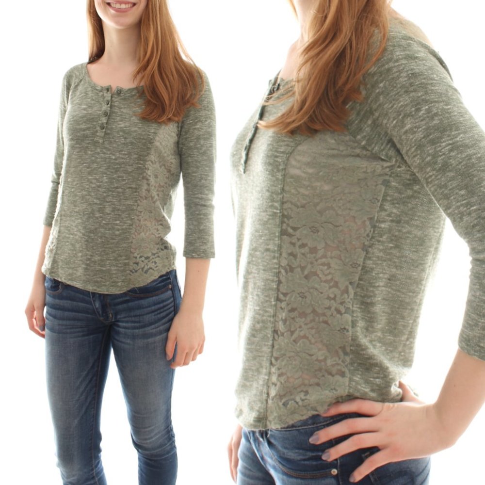 NWT Derek Heart Juniors Green Long Sleeve Knit Top with Lace Detail Large